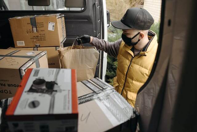 Common Mistakes to Avoid While Sending International Shipments